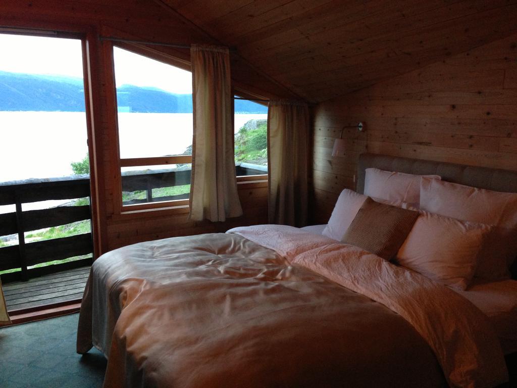 Brekkestranda Fjordhotel Brekke  Zewnętrze zdjęcie