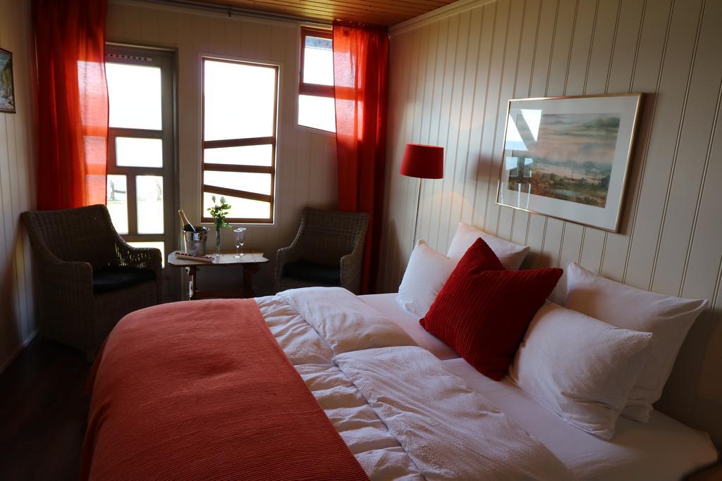Brekkestranda Fjordhotel Brekke  Zewnętrze zdjęcie