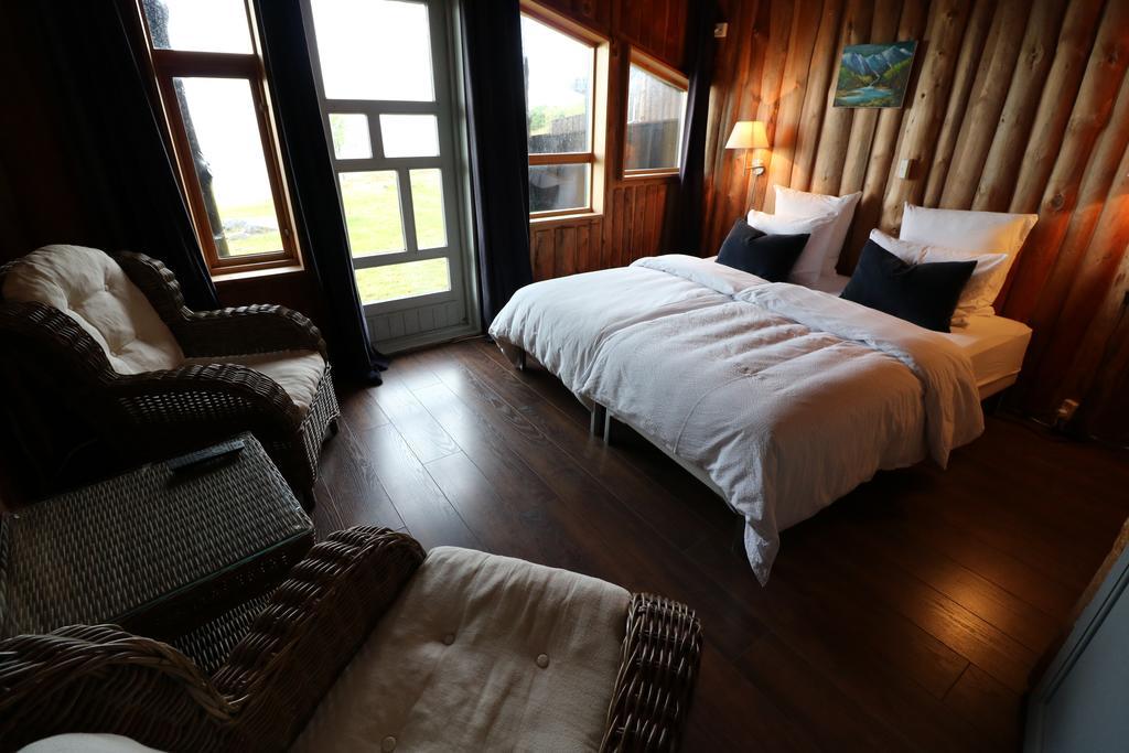 Brekkestranda Fjordhotel Brekke  Zewnętrze zdjęcie