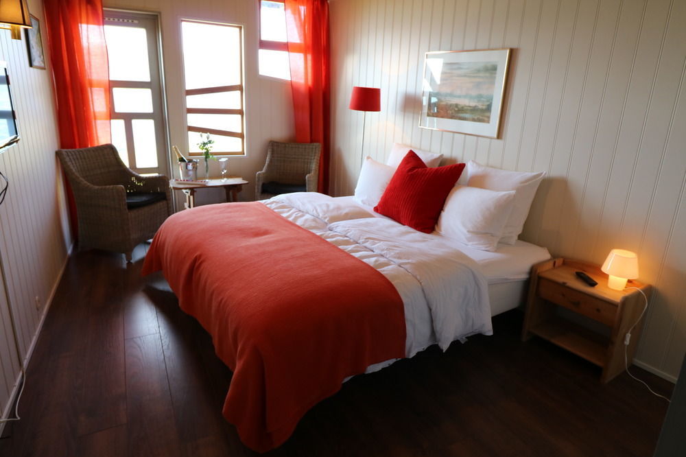 Brekkestranda Fjordhotel Brekke  Zewnętrze zdjęcie
